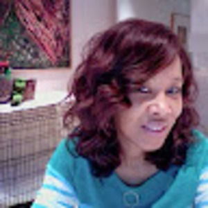 Meet your Posher, Yolanda